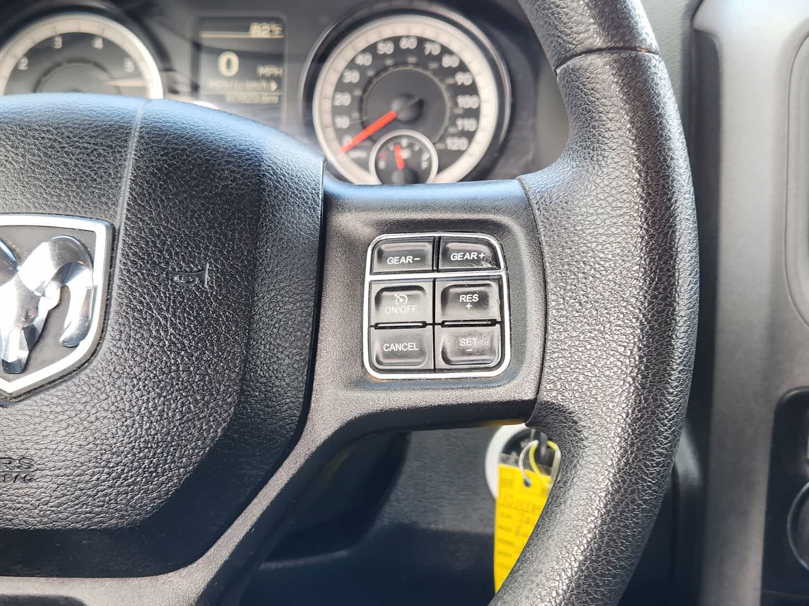 Thumbnail: 2019 RAM 1500 Classic - 25