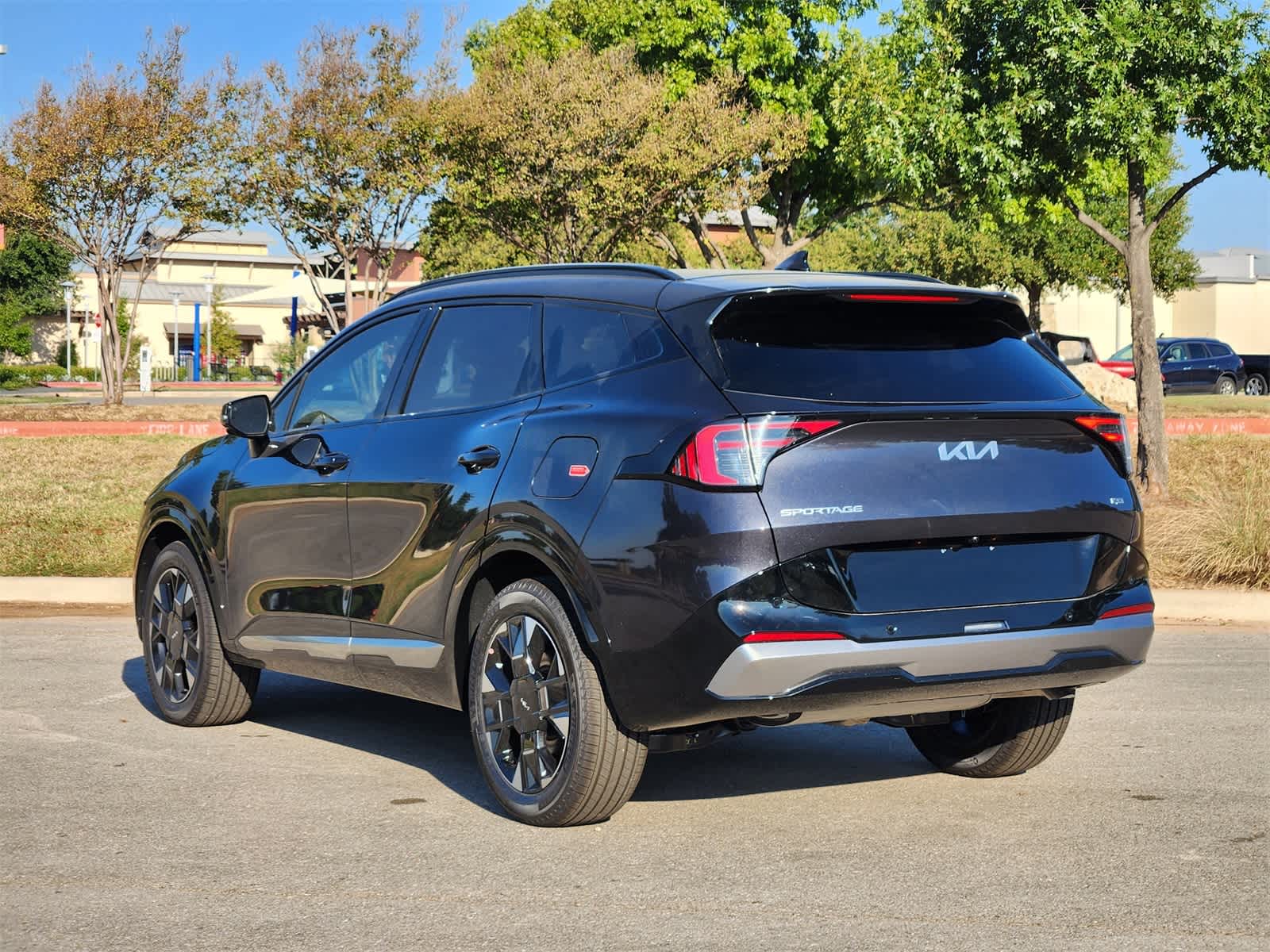 Thumbnail: 2026 Kia Sportage - 6