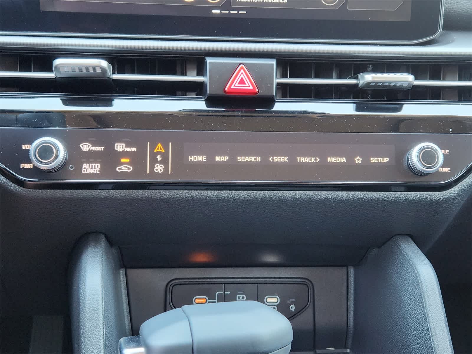 Thumbnail: 2026 Kia Sportage - 17