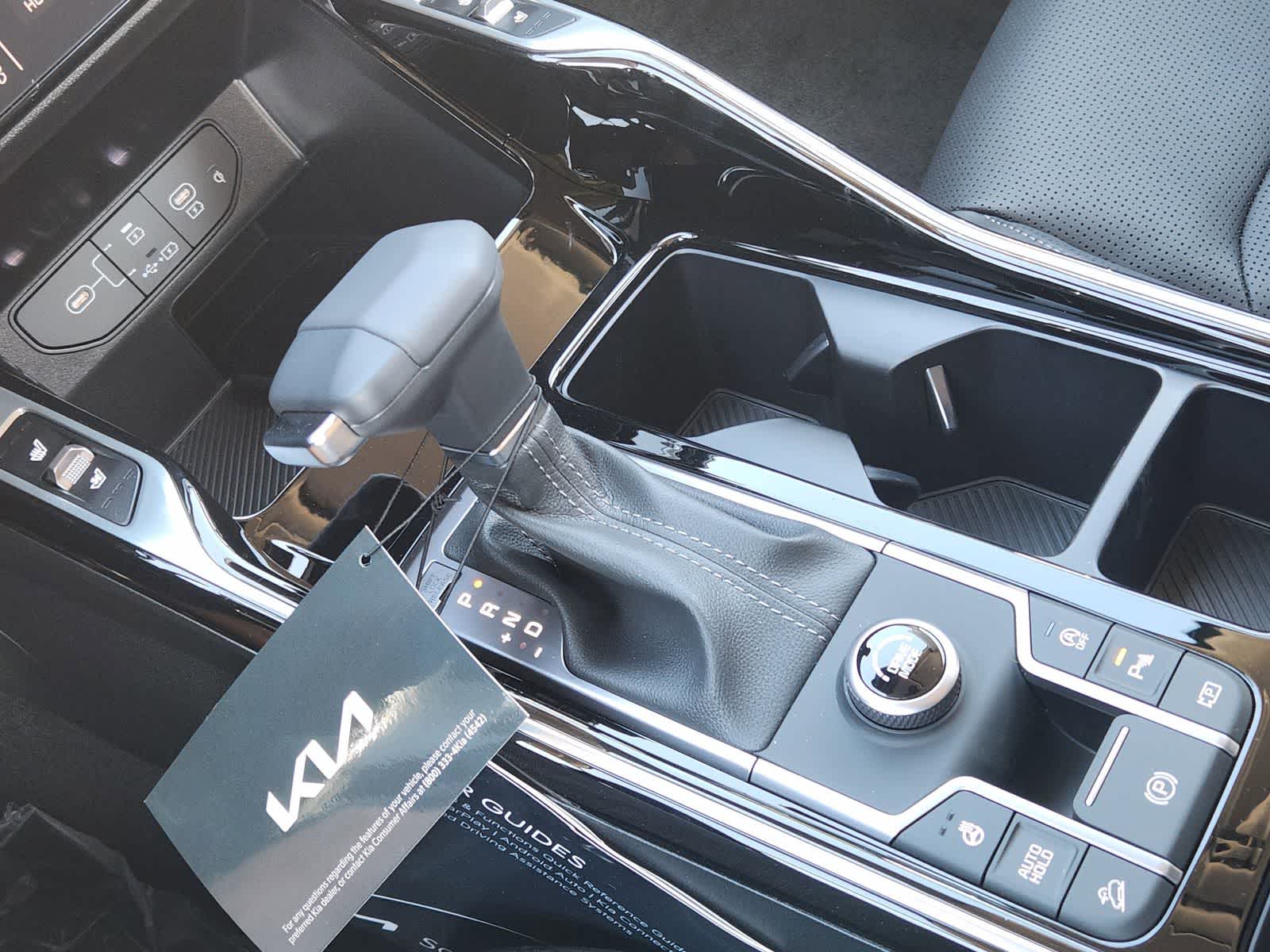 Thumbnail: 2026 Kia Sorento - 18