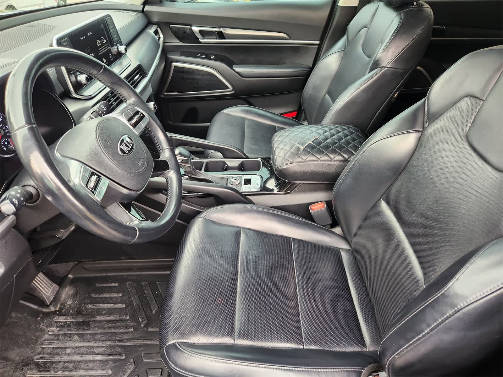 Thumbnail: 2020 Kia Telluride - 13