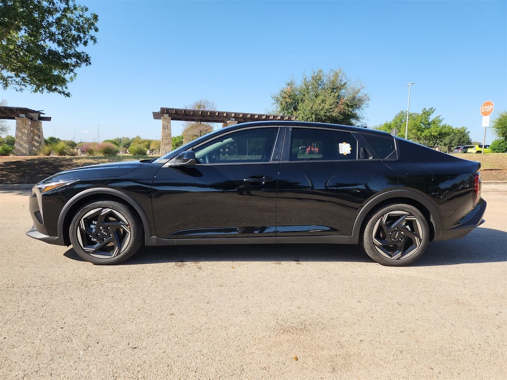 New 2025 Kia K4 EX Sedan