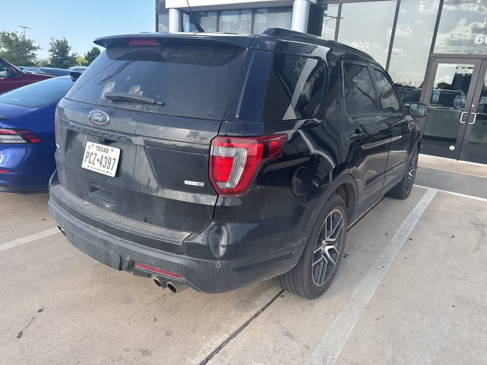 Thumbnail: 2019 Ford Explorer - 4