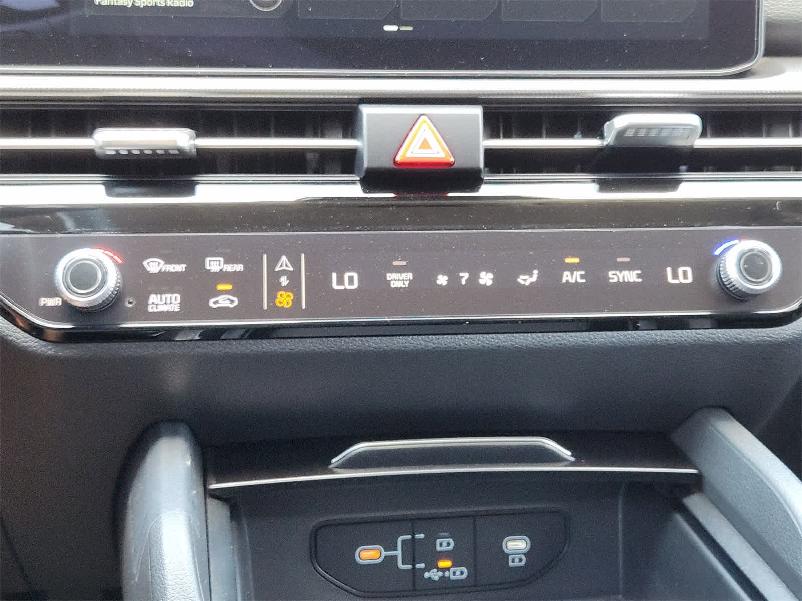 Thumbnail: 2026 Kia Sportage - 17