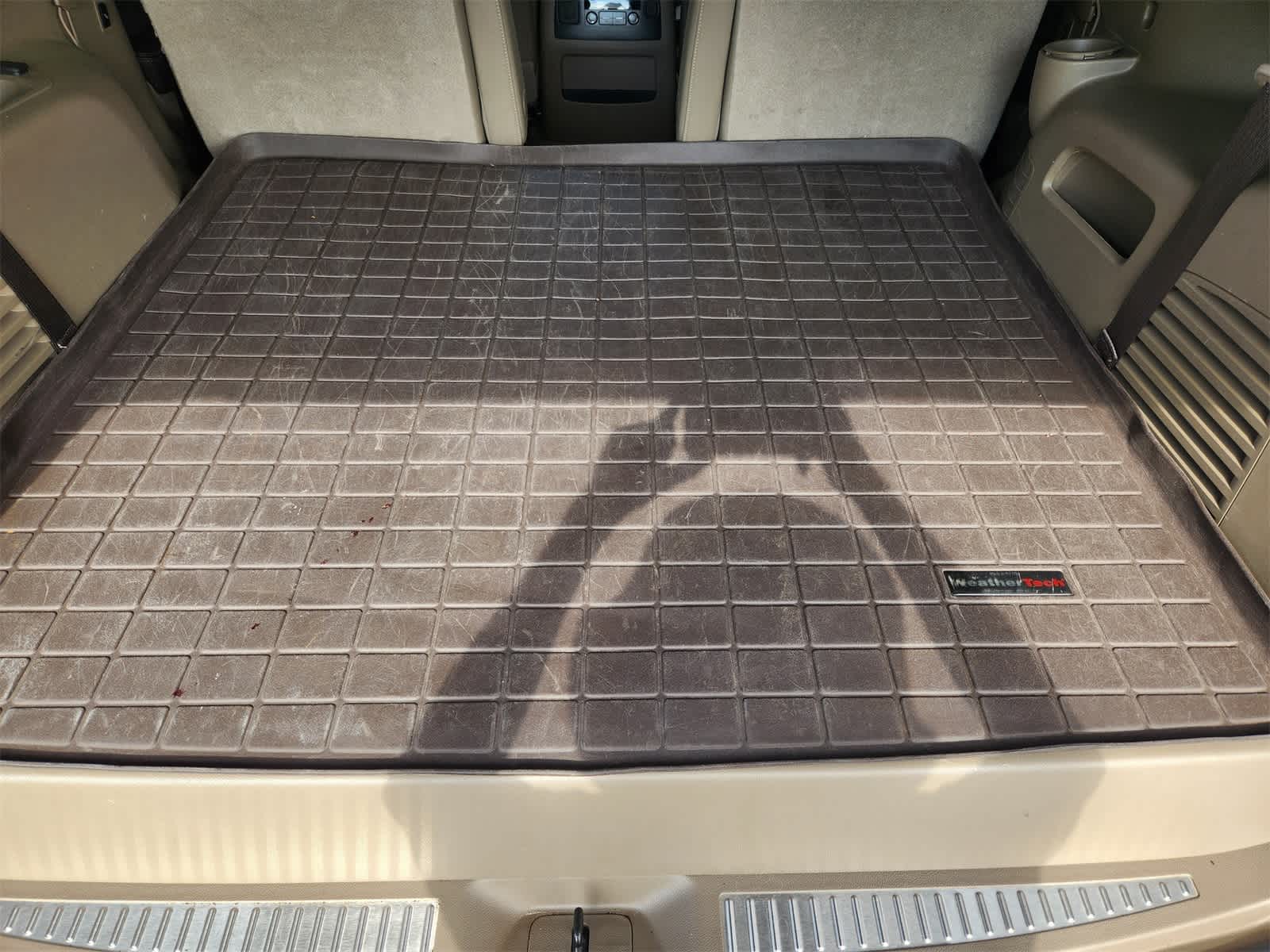 Thumbnail: 2019 Chevrolet Tahoe - 30