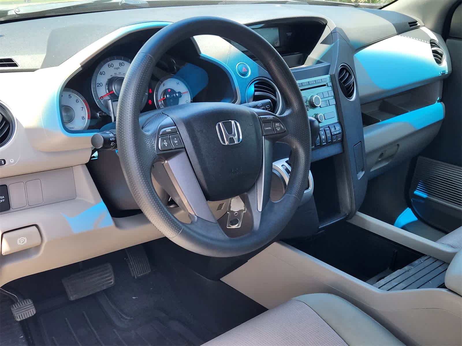 Thumbnail: 2010 Honda Pilot - 2