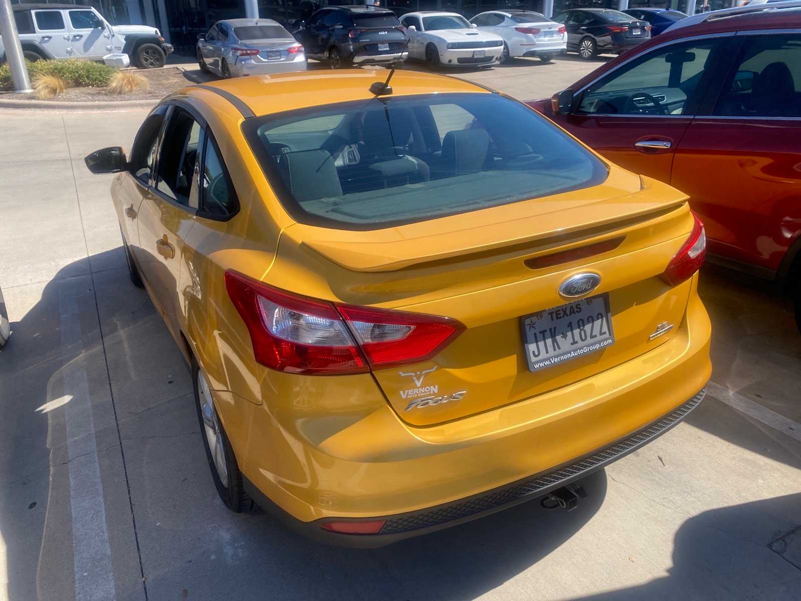 Thumbnail: 2012 Ford Focus - 6