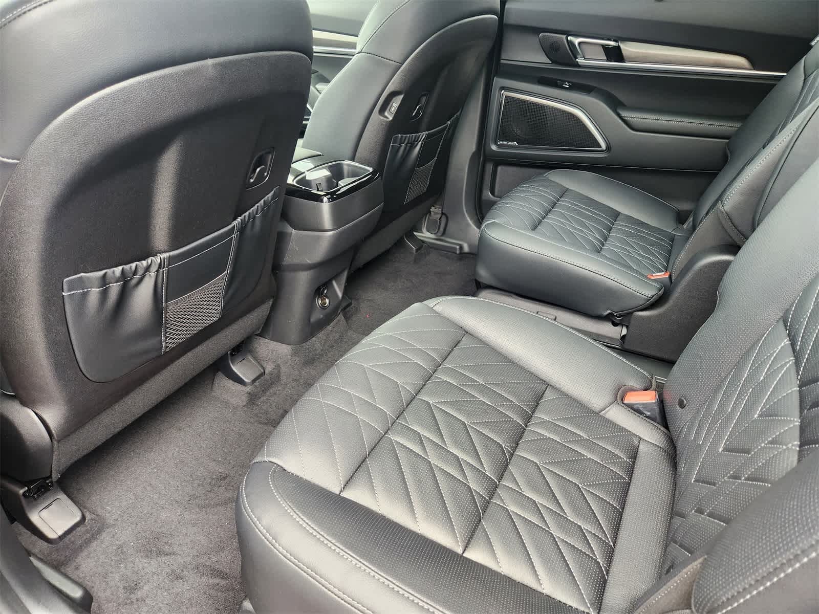 2025 Kia Telluride SX 22