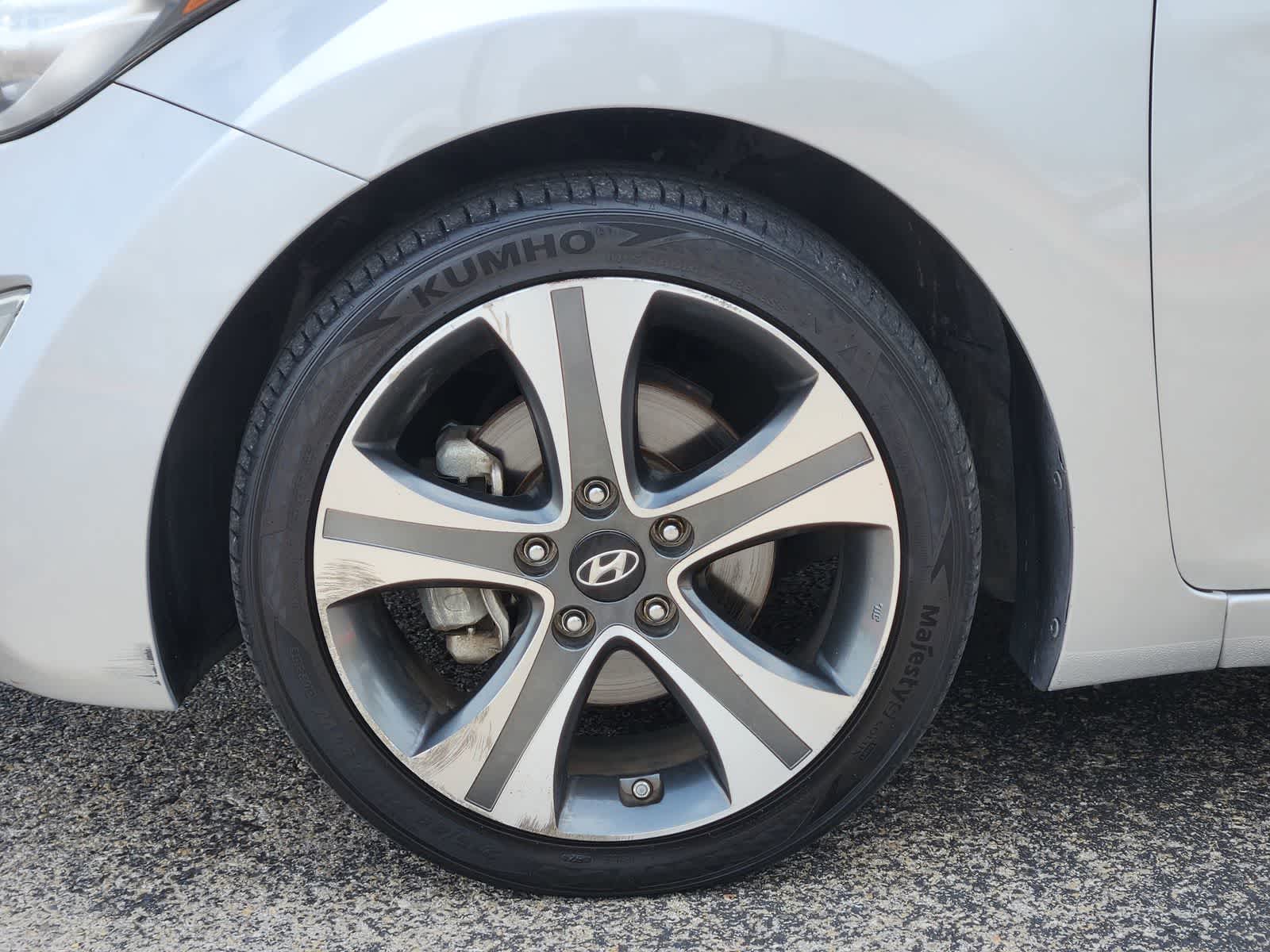 Thumbnail: 2014 Hyundai Elantra - 9