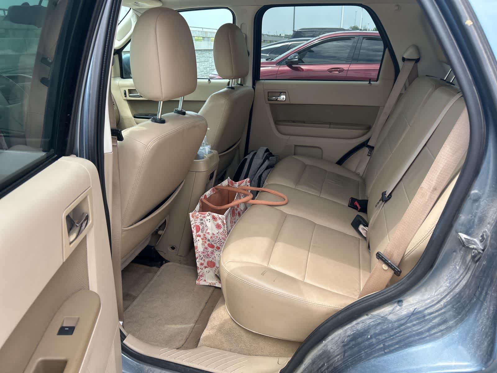 Thumbnail: 2011 Ford Escape - 11