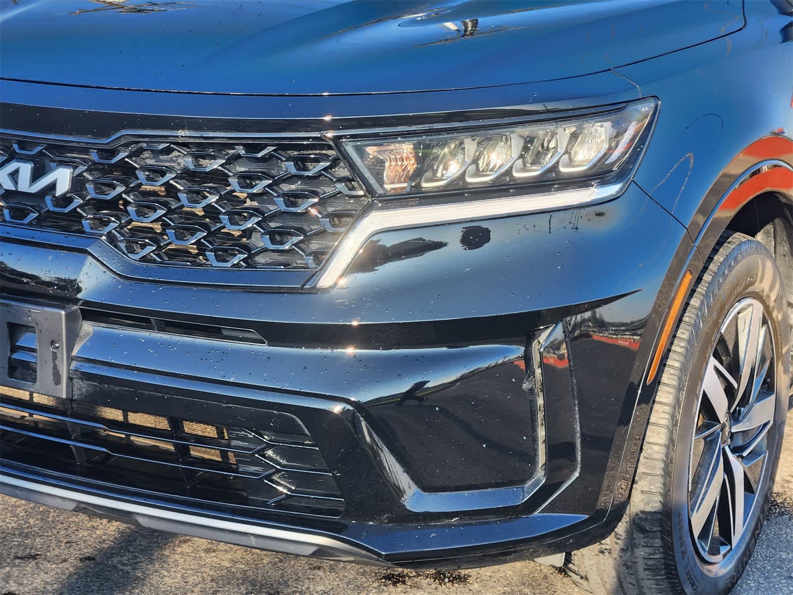 Thumbnail: 2022 Kia Sorento - 7