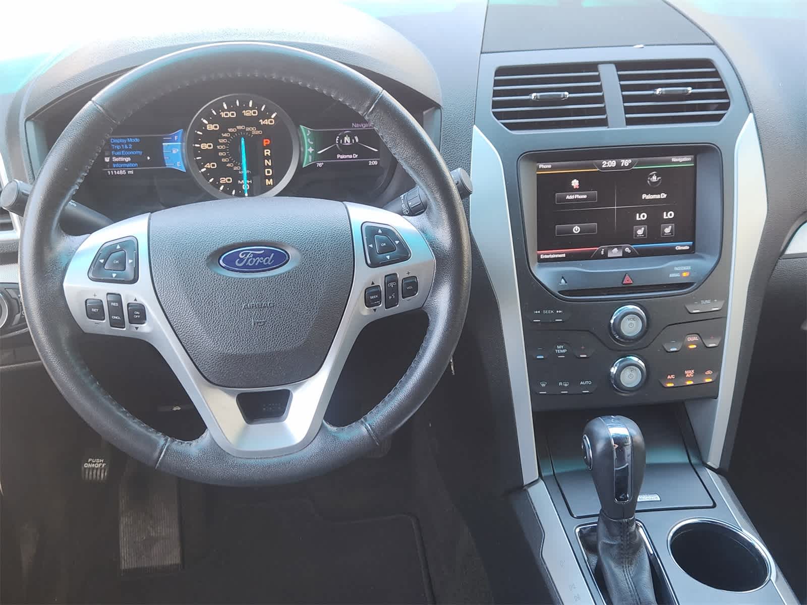 Thumbnail: 2013 Ford Explorer - 25