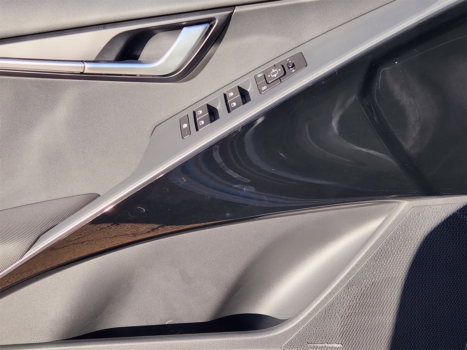 Thumbnail: 2026 Kia Niro - 20