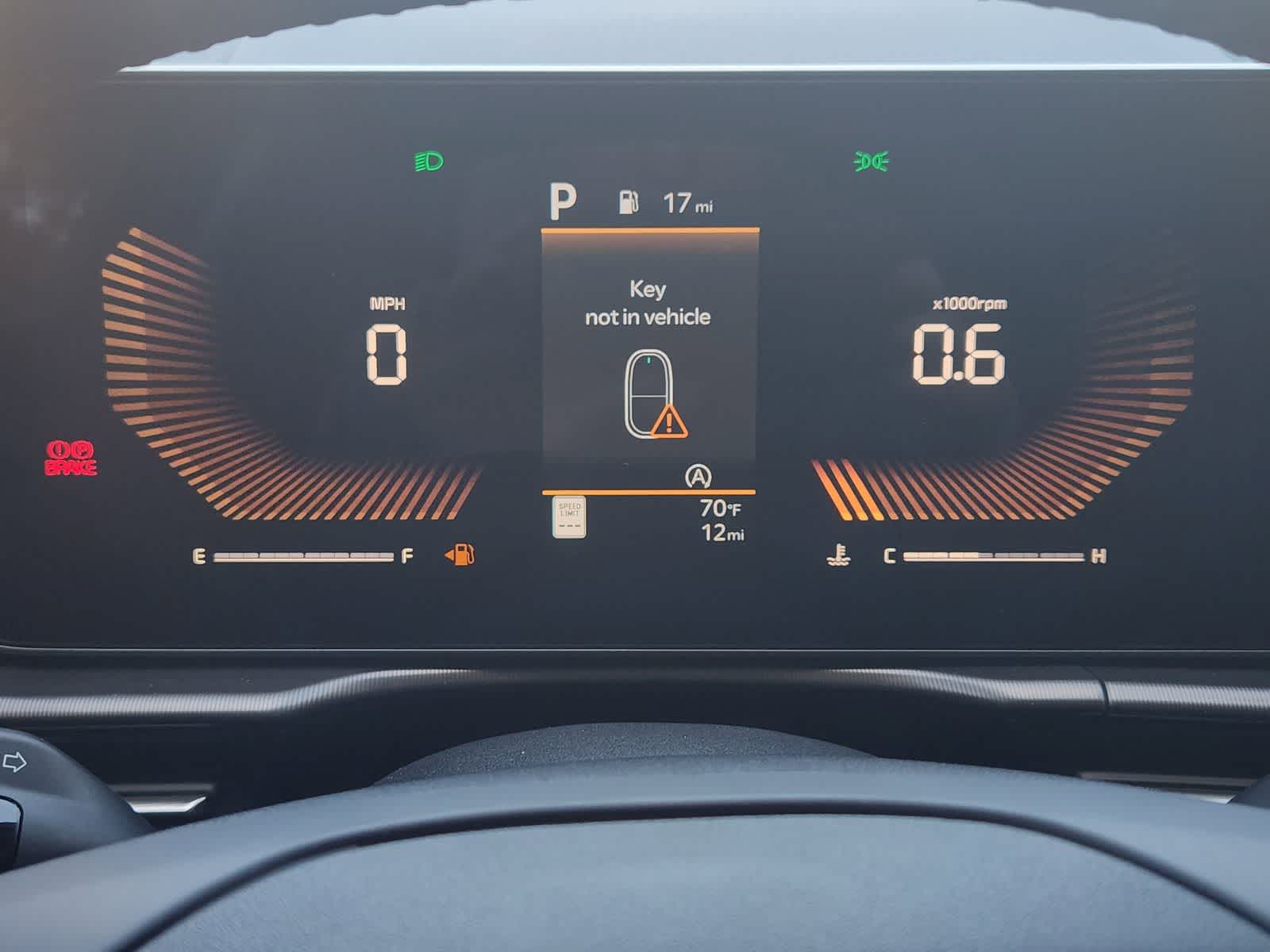 2026 Kia Sportage EX - Photo 13