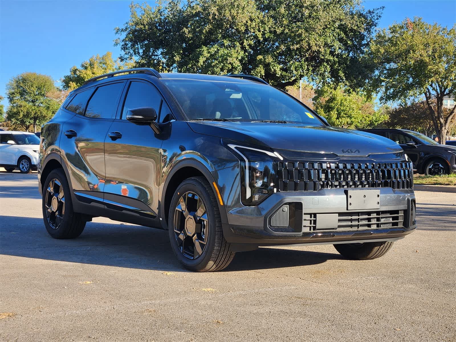 Thumbnail: 2026 Kia Sportage - 3