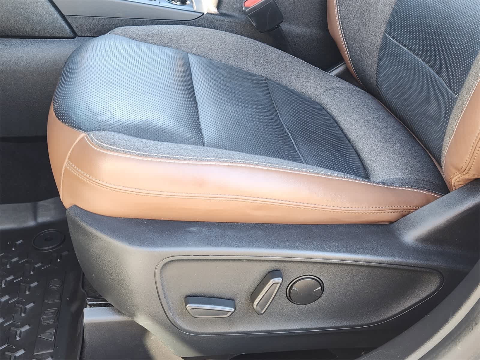 Thumbnail: 2021 Ford Bronco Sport - 23