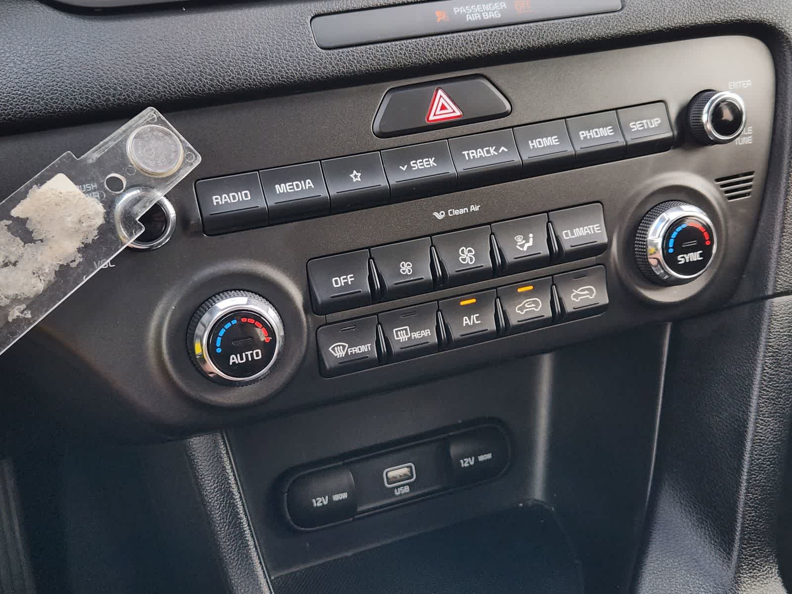 Thumbnail: 2020 Kia Sportage - 16