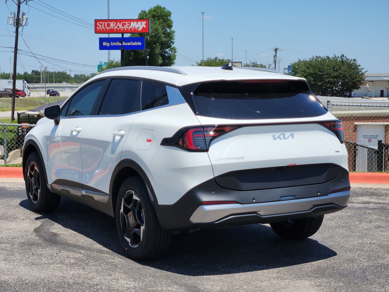 Thumbnail: 2026 Kia Sportage - 5