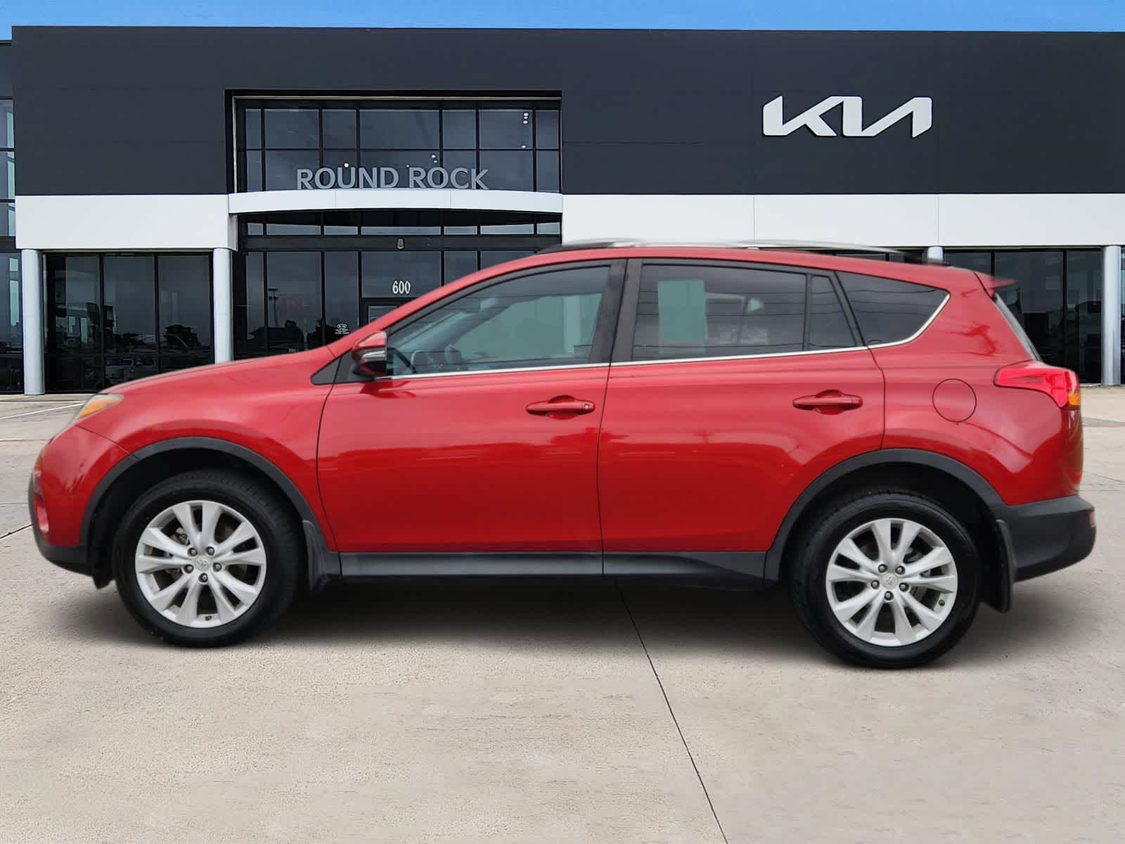 Thumbnail: 2015 Toyota RAV4 - 4
