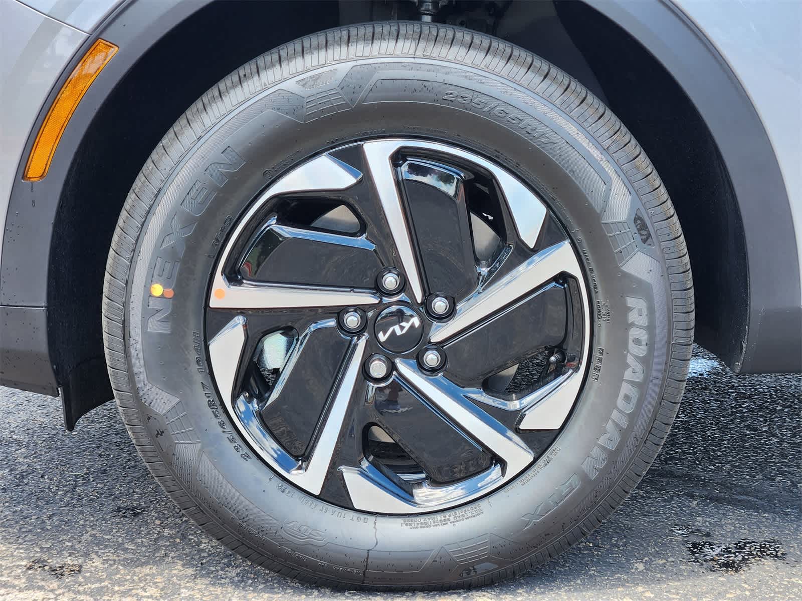 Thumbnail: 2025 Kia Sportage - 9