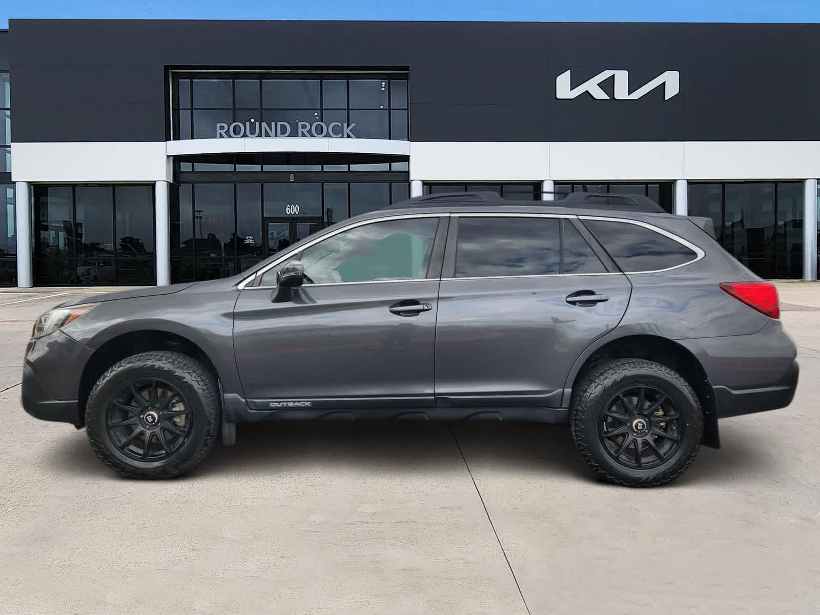 Thumbnail: 2018 Subaru Outback - 4