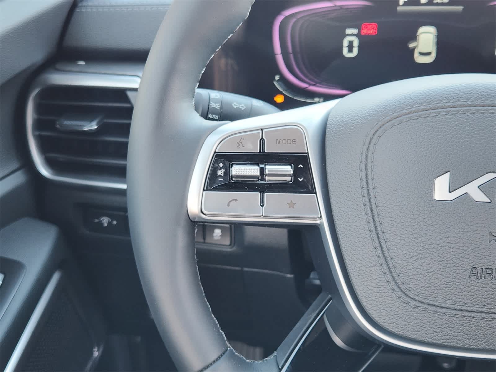 Thumbnail: 2025 Kia Telluride - 26