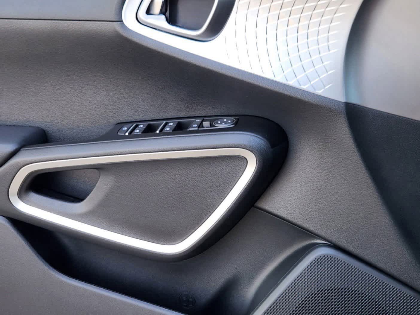 Thumbnail: 2025 Kia Soul - 19