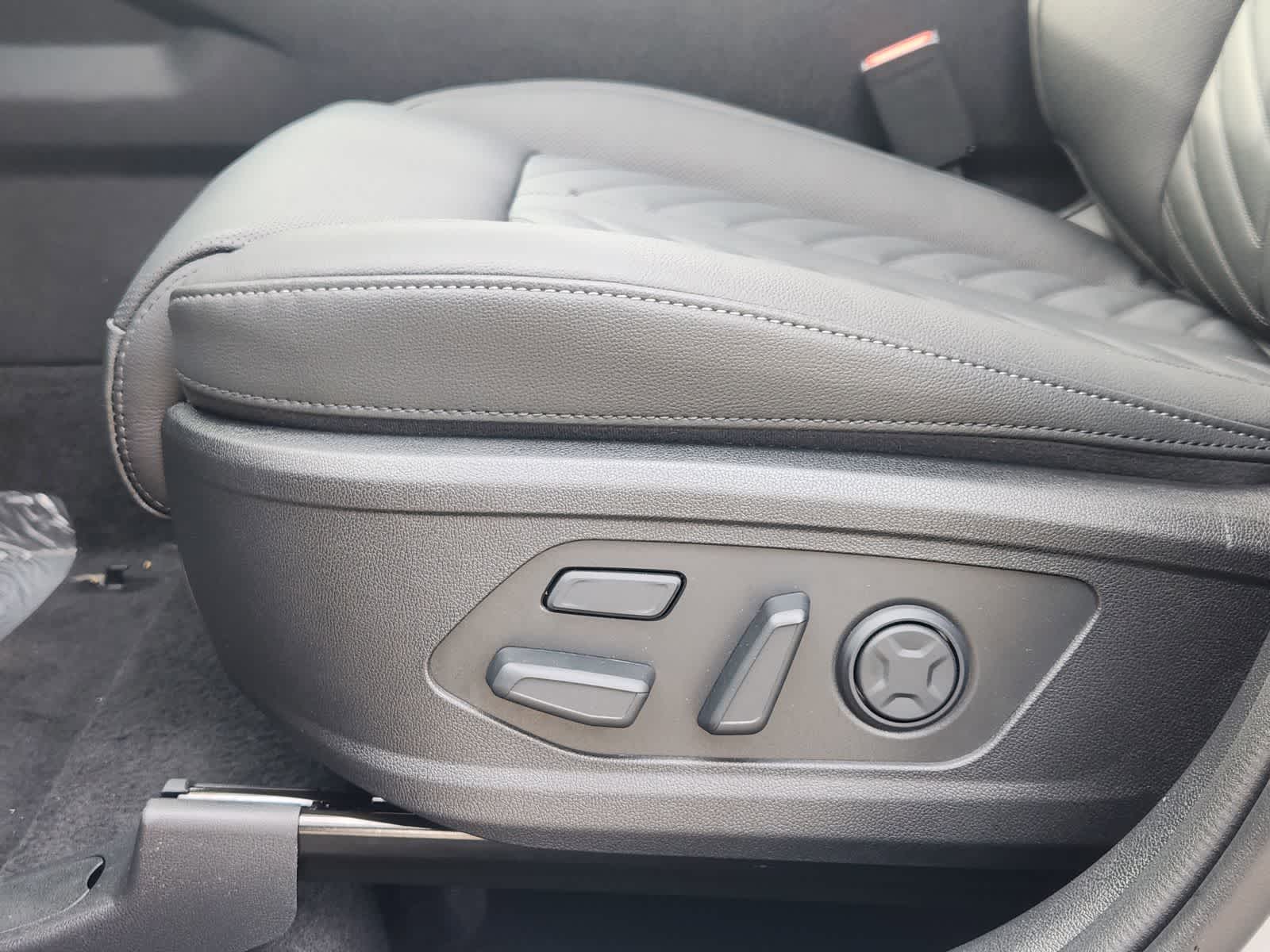 Thumbnail: 2026 Kia Sorento - 21