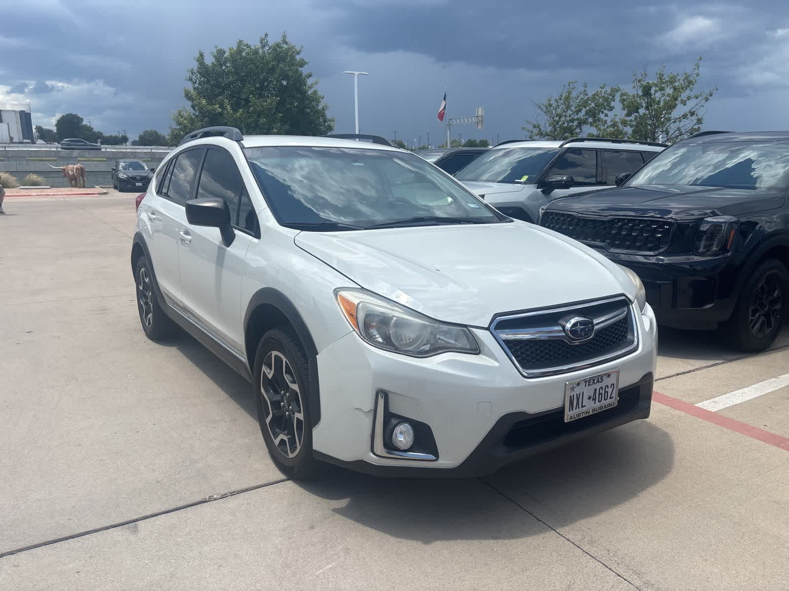 Thumbnail: 2016 Subaru Crosstrek - 3