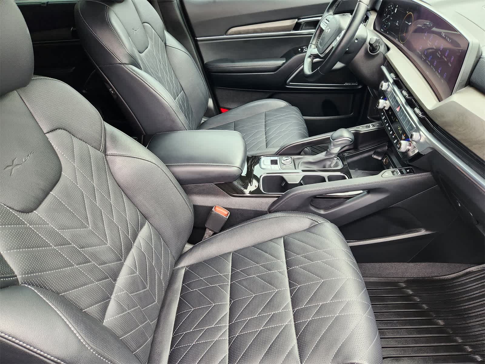 Thumbnail: 2024 Kia Telluride - 14