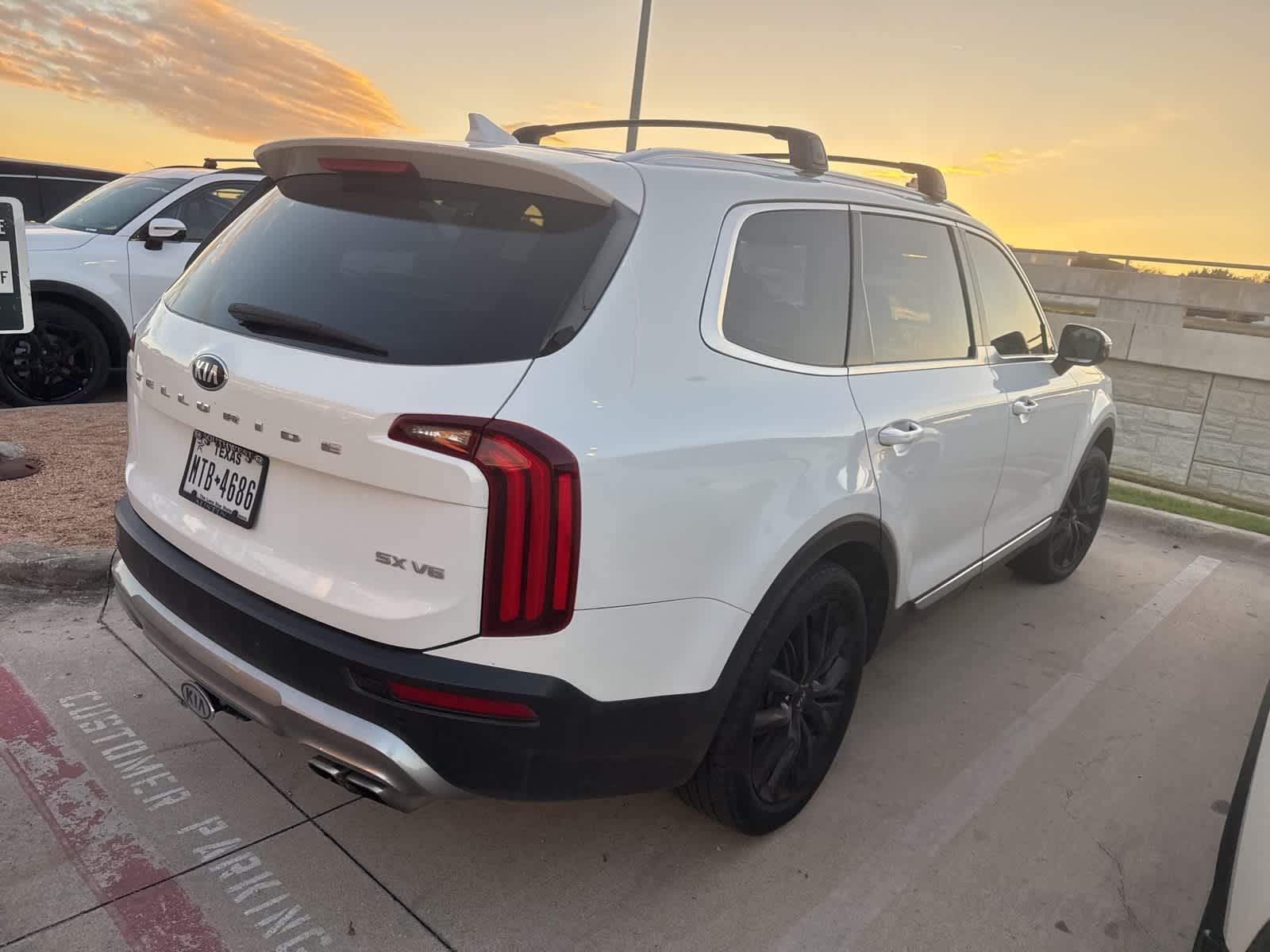 Thumbnail: 2020 Kia Telluride - 6