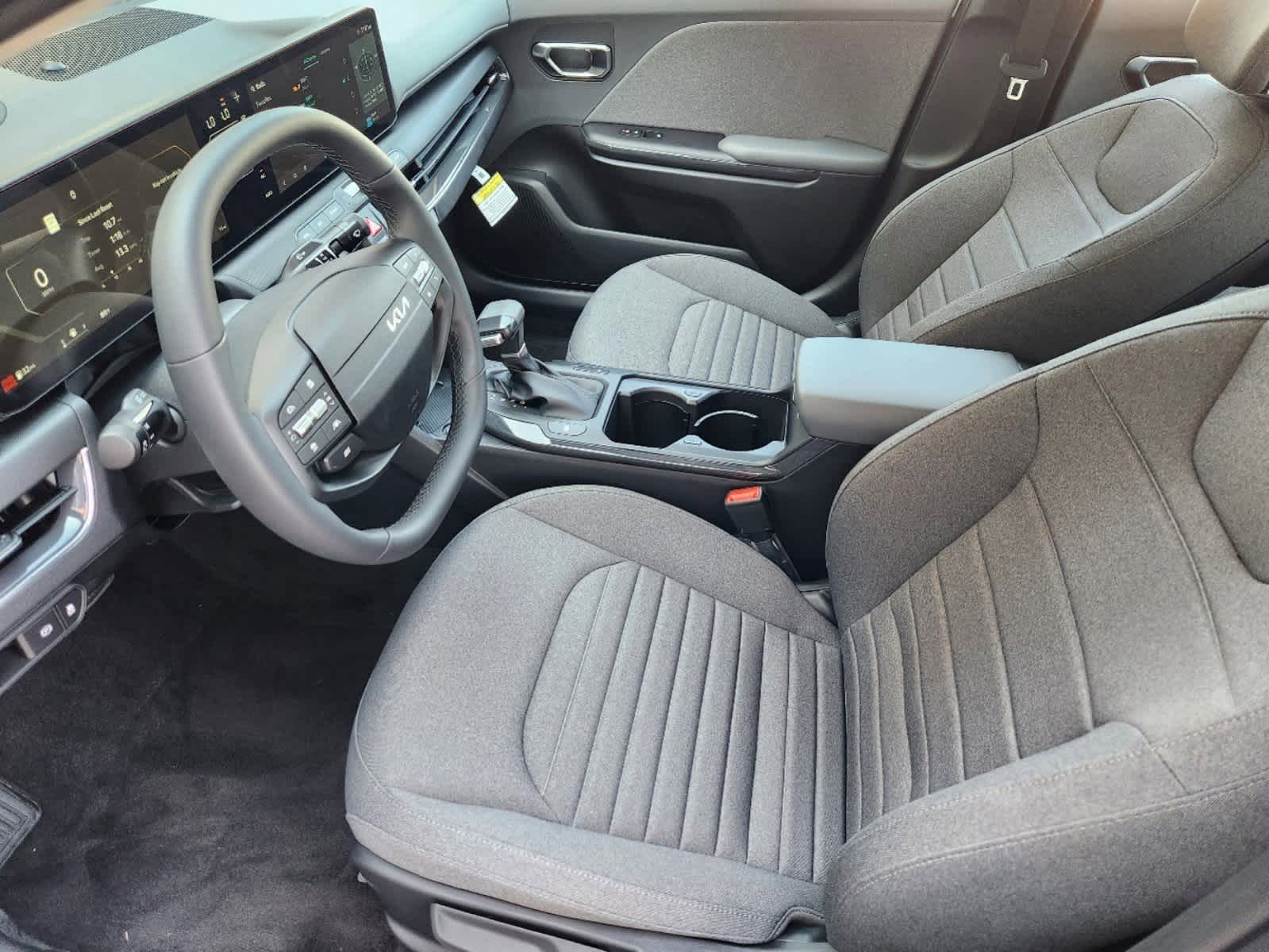 Thumbnail: 2025 Kia K4 - 9