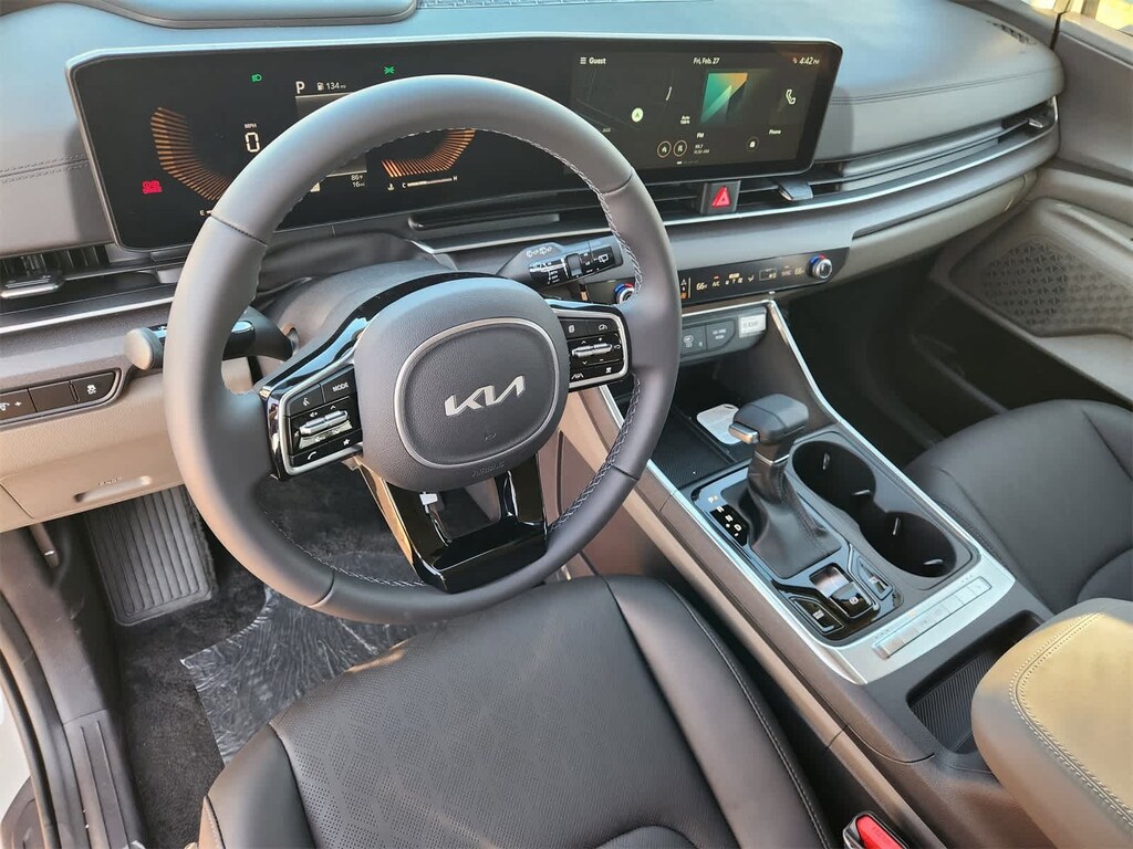 New 2026 Kia Carnival EX Van Passenger Van