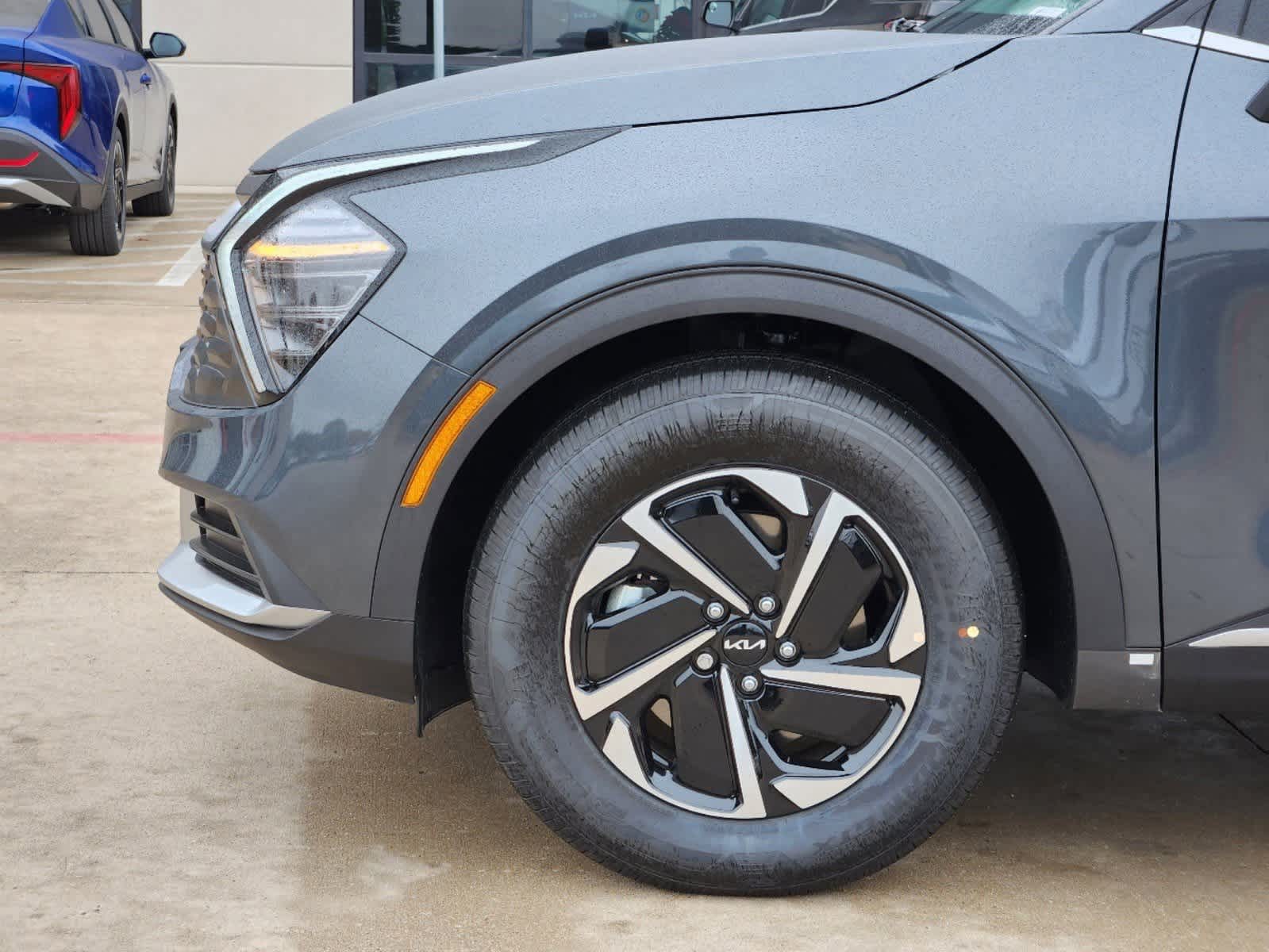 Thumbnail: 2025 Kia Sportage - 15
