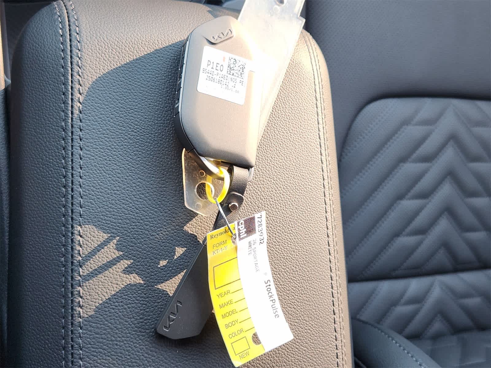 Thumbnail: 2026 Kia Sportage - 30