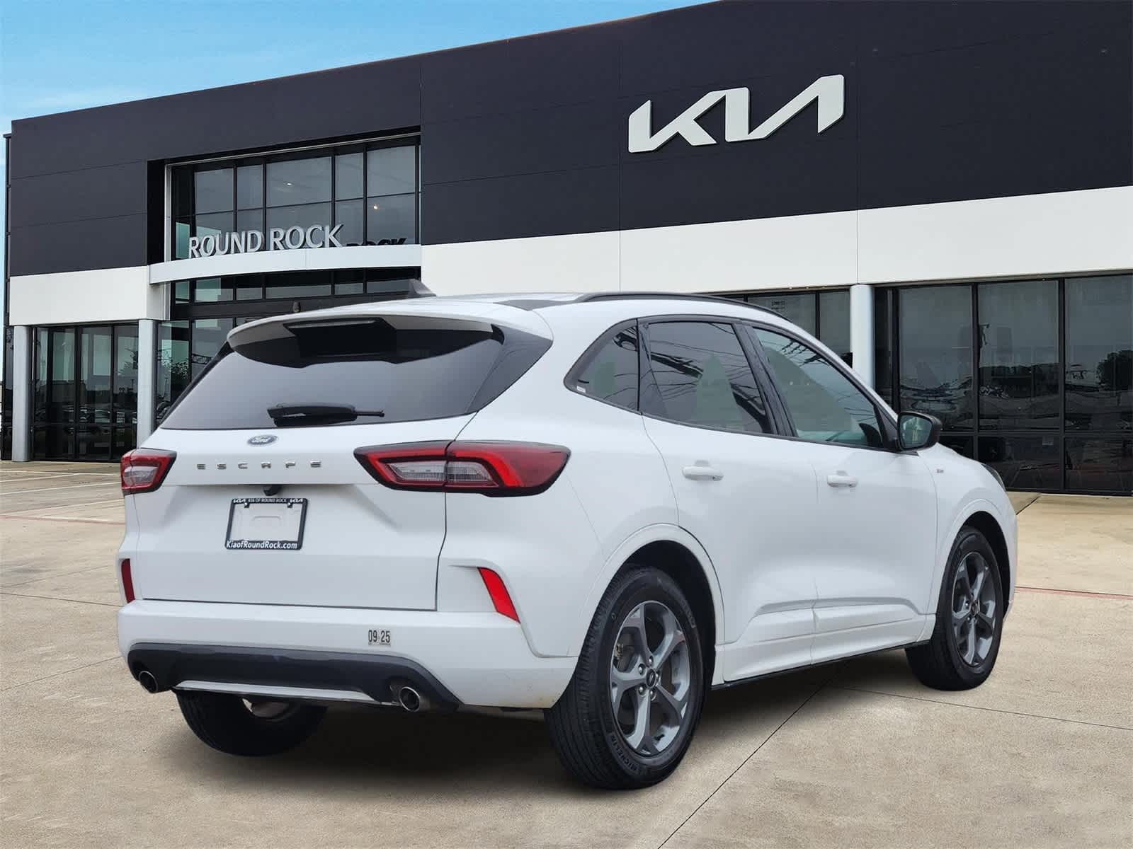 Thumbnail: 2023 Ford Escape - 5