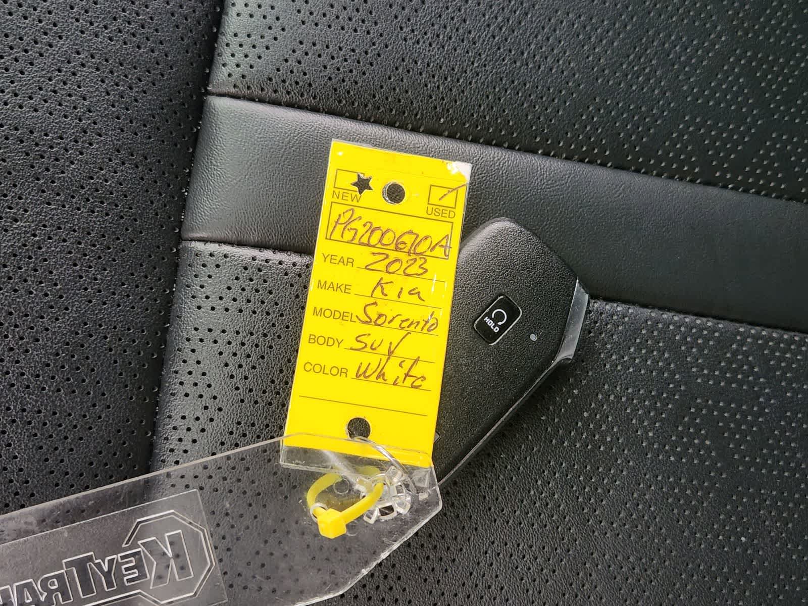 Thumbnail: 2023 Kia Sorento - 36