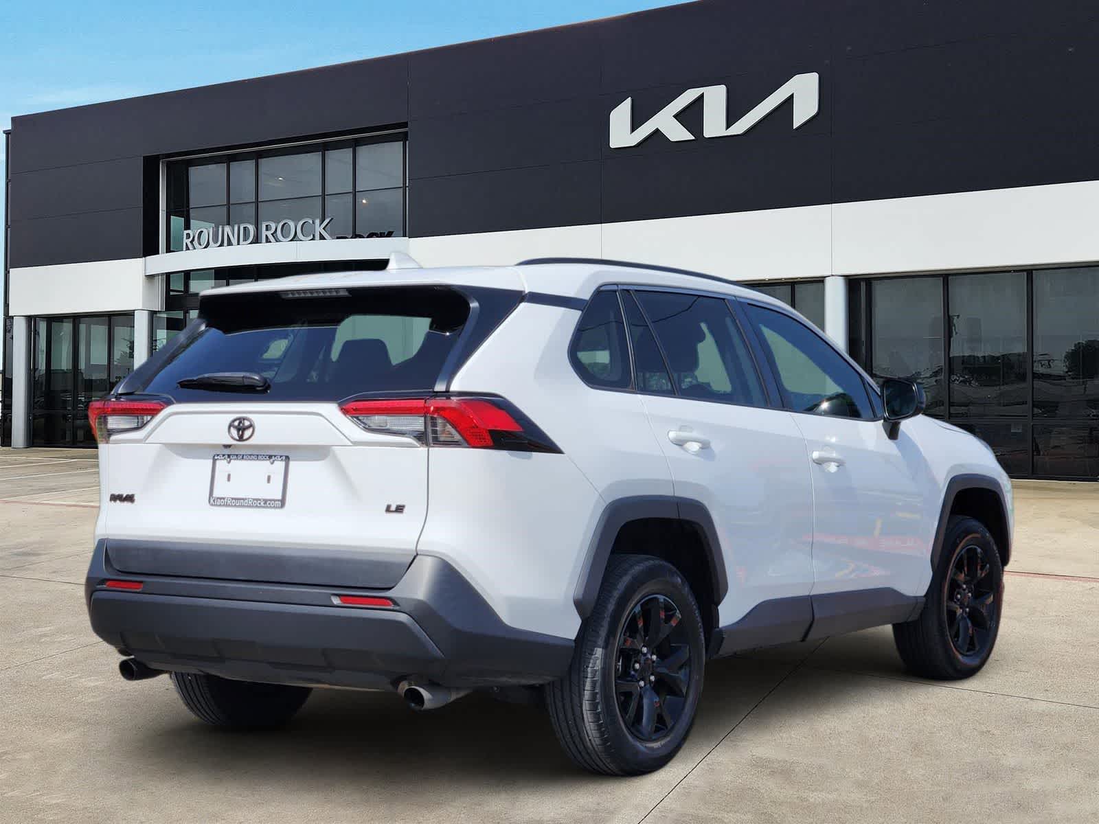 Thumbnail: 2021 Toyota RAV4 - 5