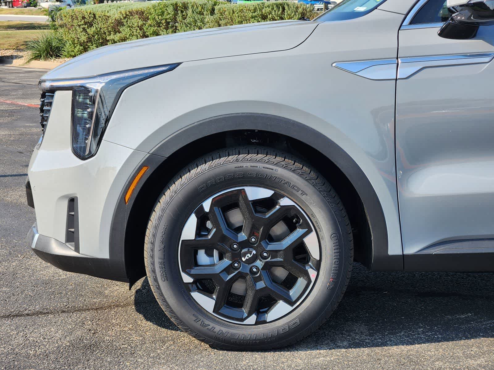 Thumbnail: 2026 Kia Sorento - 7