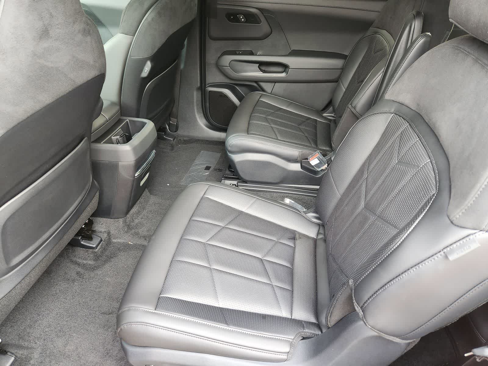 Thumbnail: 2027 Kia Telluride - 24