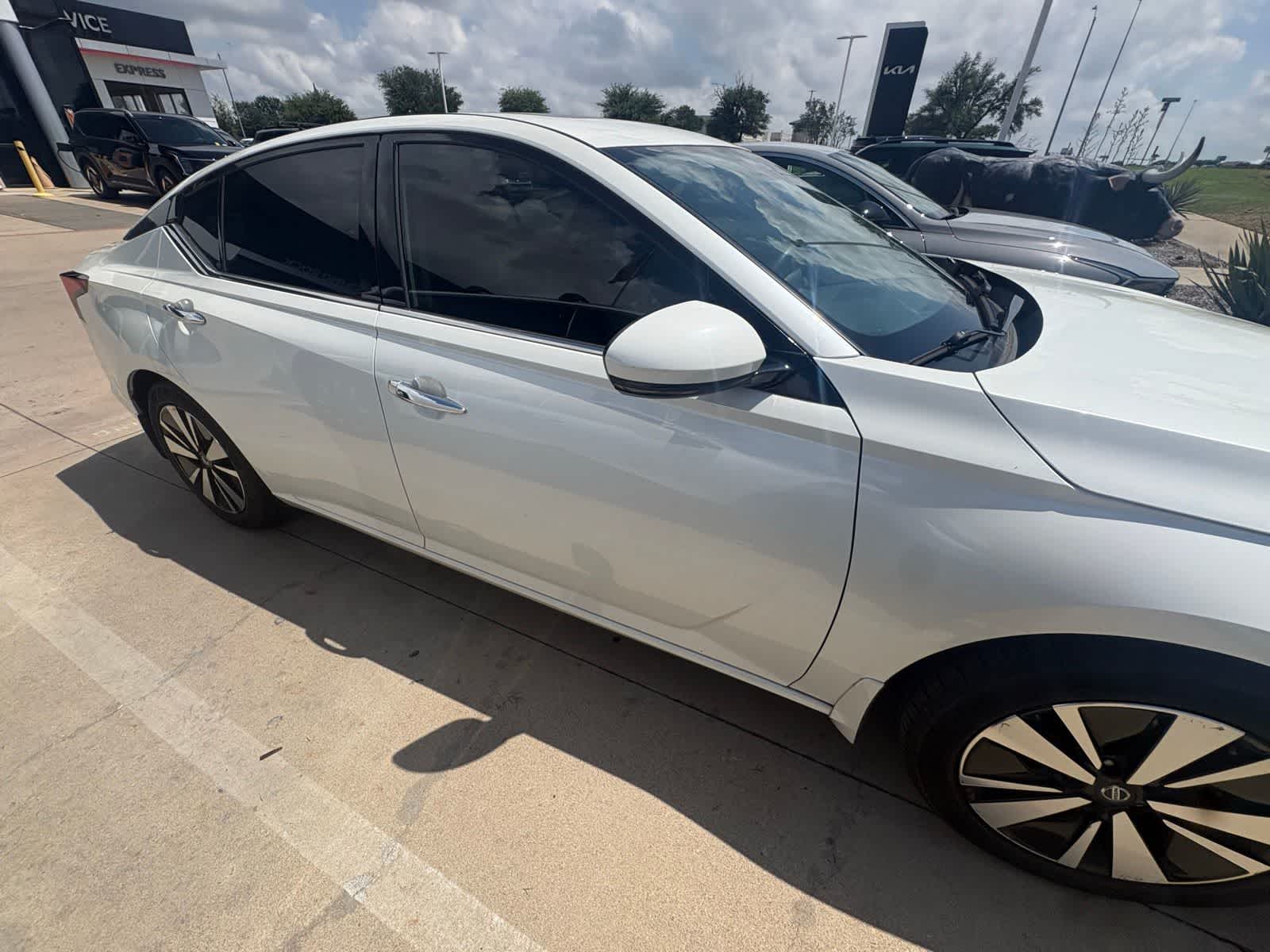 Thumbnail: 2019 Nissan Altima - 6