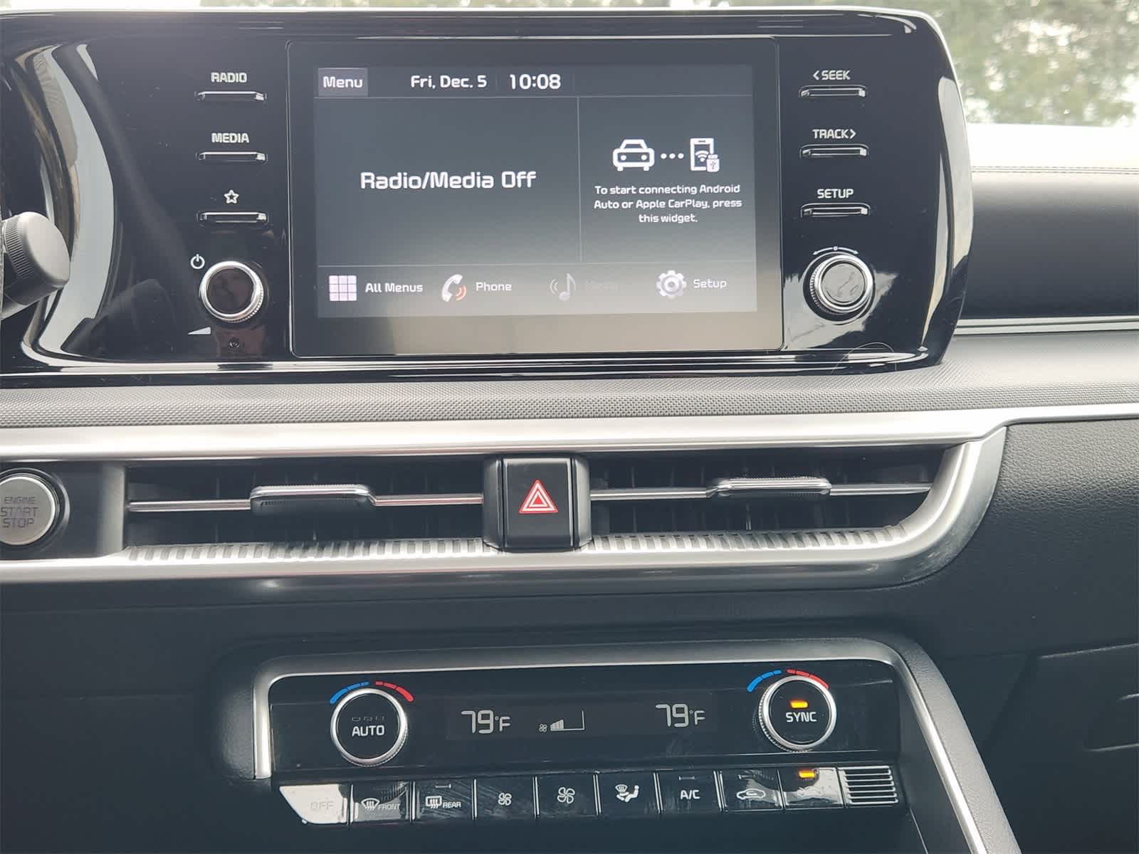 Thumbnail: 2023 Kia K5 - 17