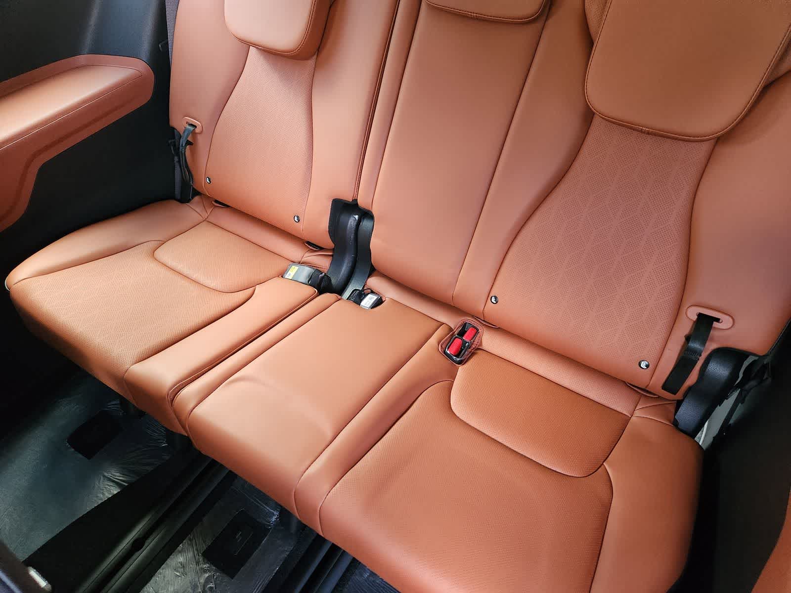 Thumbnail: 2026 Kia Carnival - 24