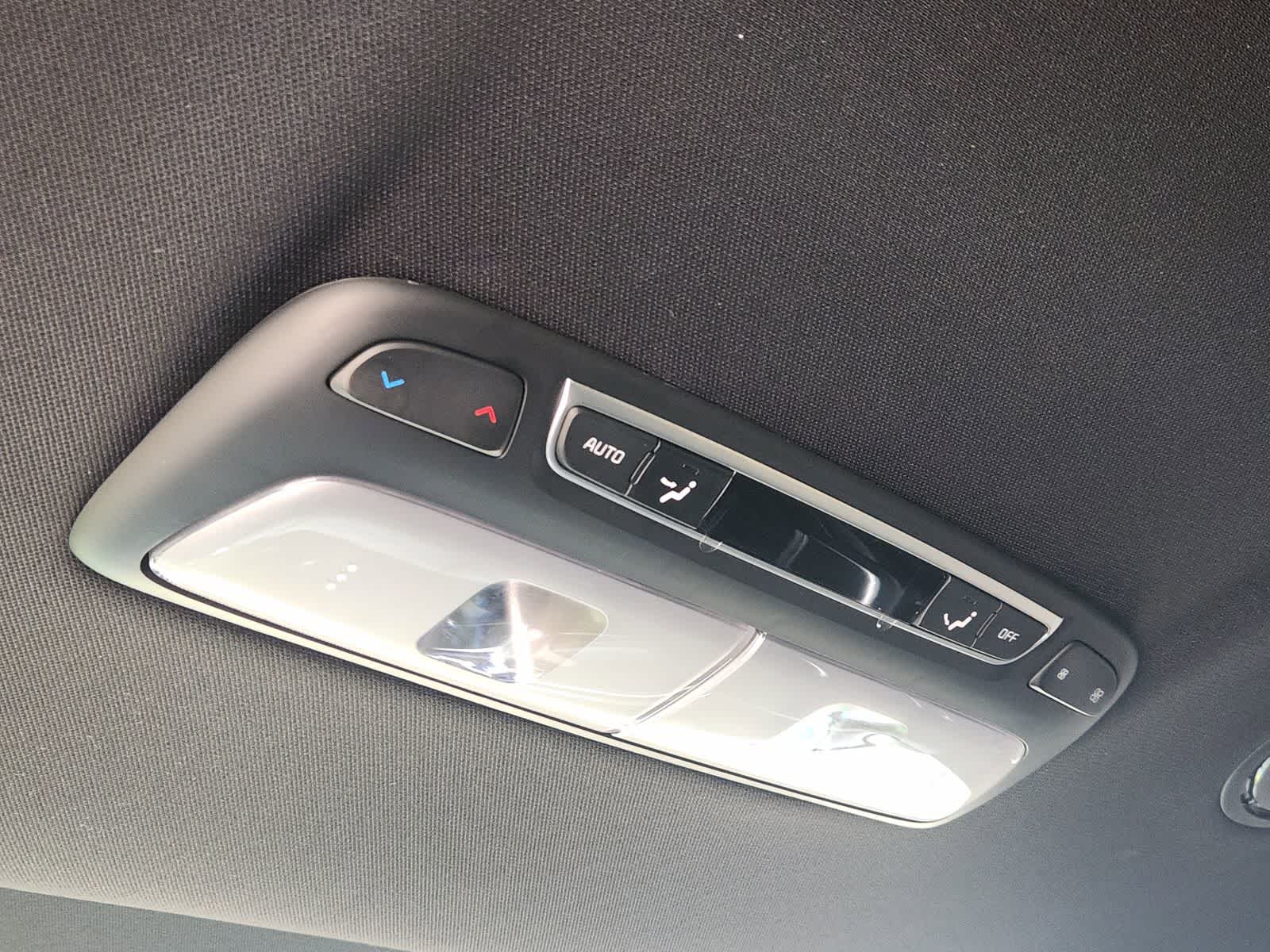 Thumbnail: 2023 Kia Telluride - 30