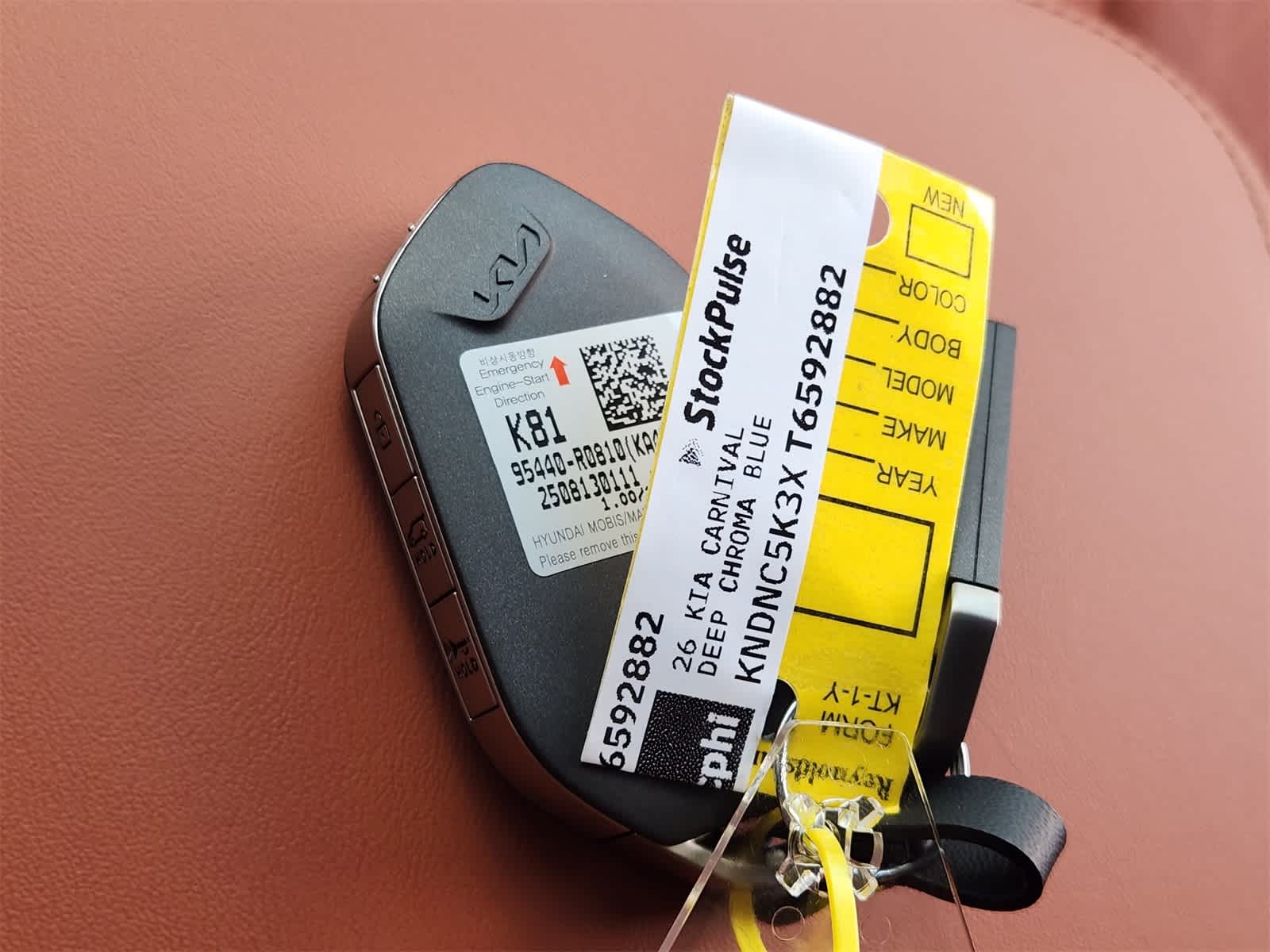 Thumbnail: 2026 Kia Carnival - 25