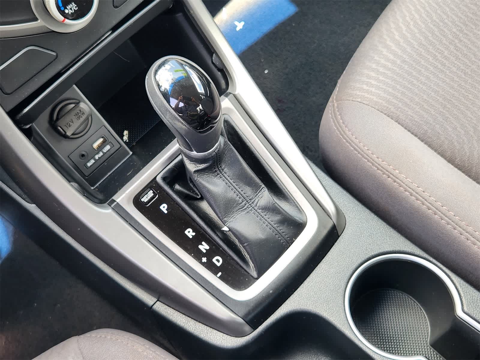 Thumbnail: 2016 Hyundai Elantra - 19