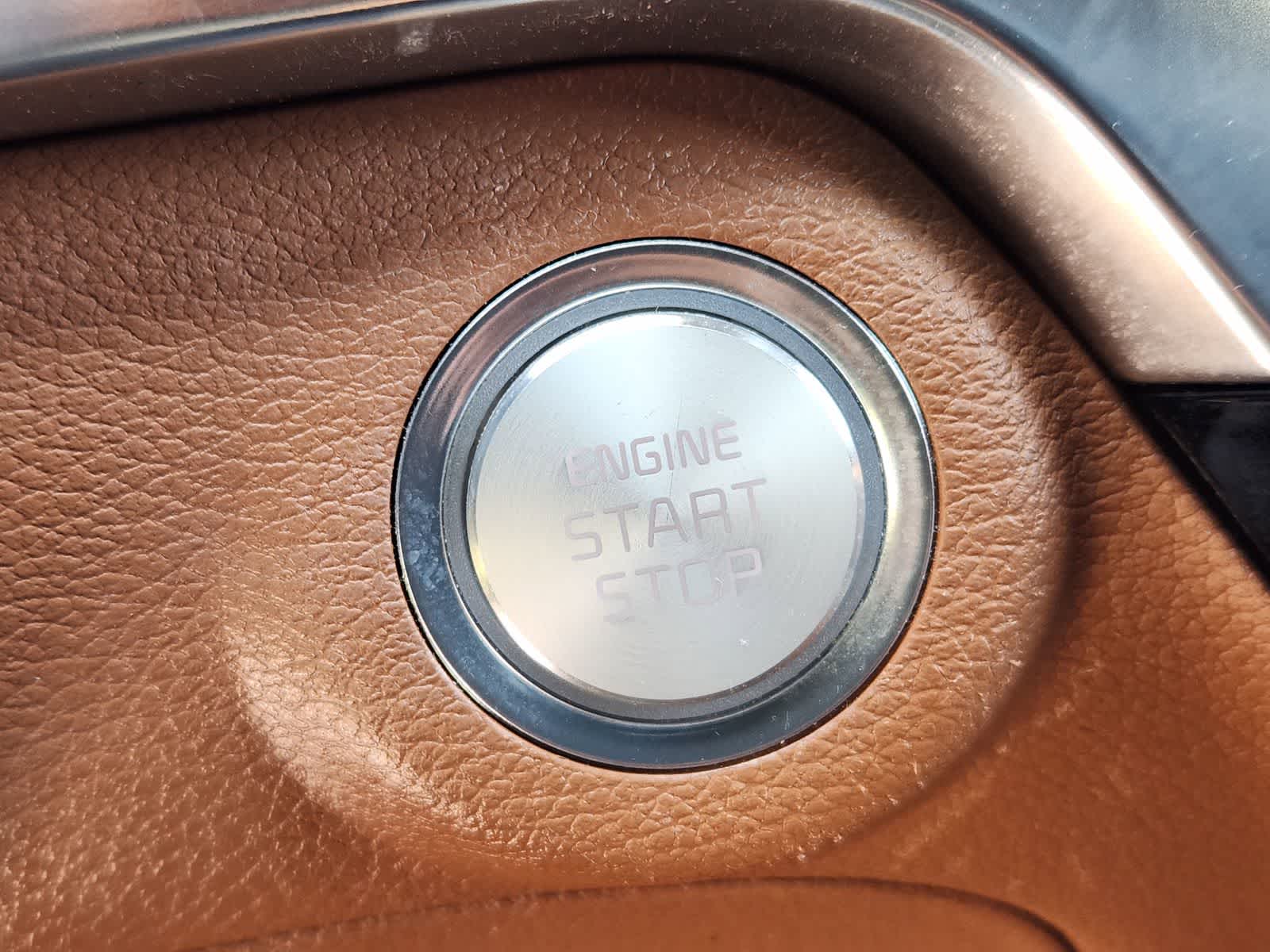 Thumbnail: 2023 Kia Telluride - 19