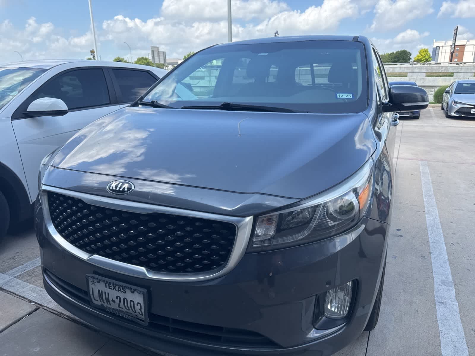 Thumbnail: 2017 Kia Sedona - 1