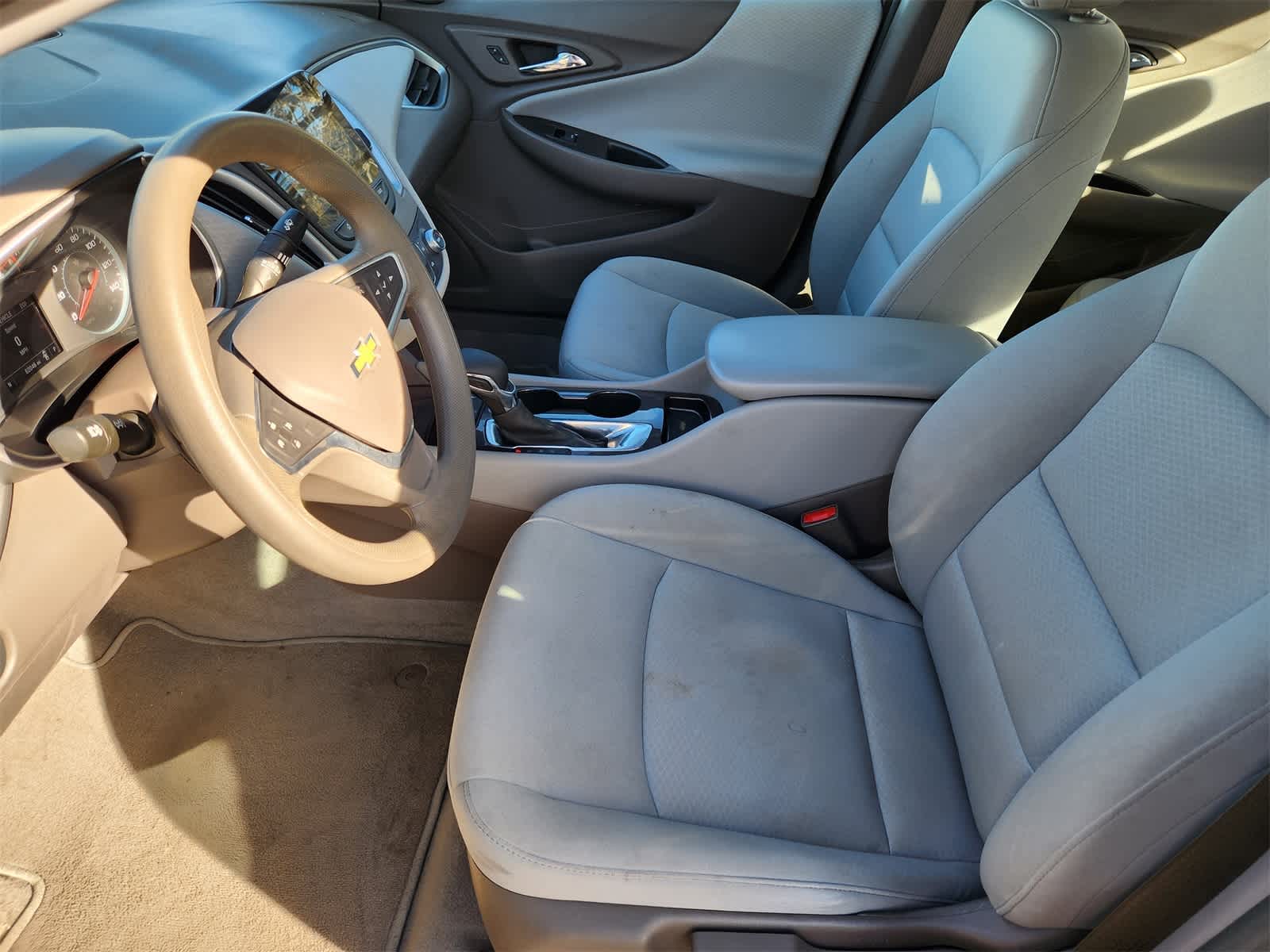 Thumbnail: 2022 Chevrolet Malibu - 13