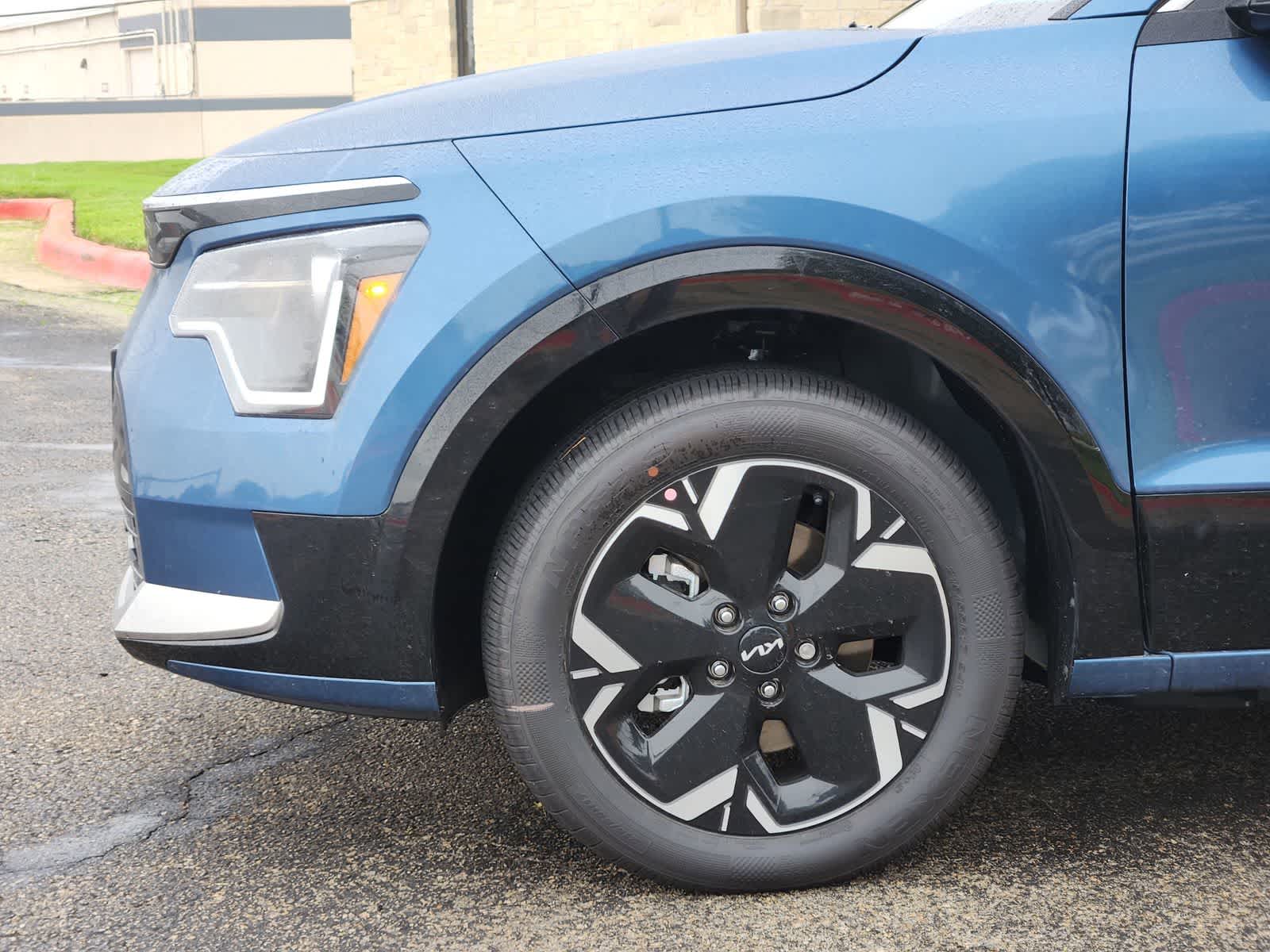Thumbnail: 2026 Kia Niro - 8